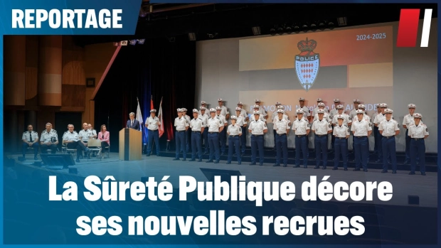 Cérémonie de remise des cartes professionnelles 2025